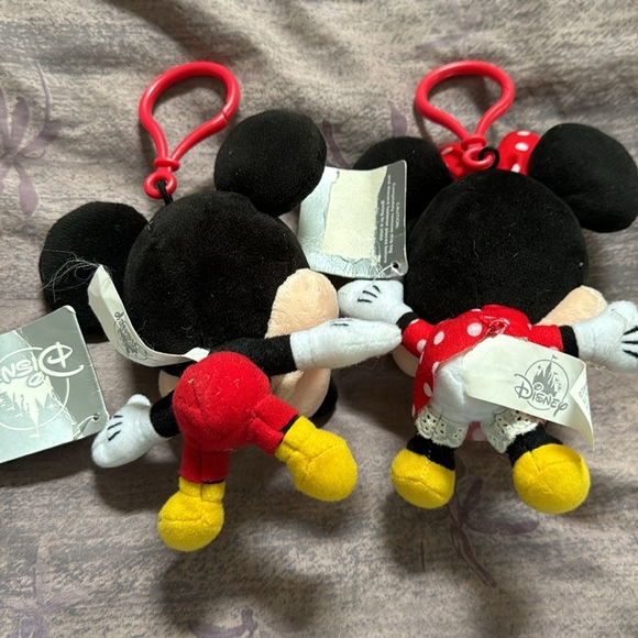 Mickey and Minnie hanging plush toys. Perfect for a backpack. In good condition. - Picture 4 of 6